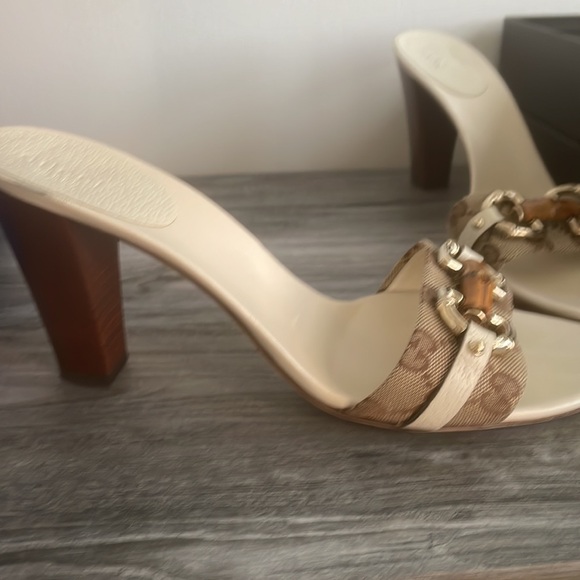 Like new - Picture 2 of 6